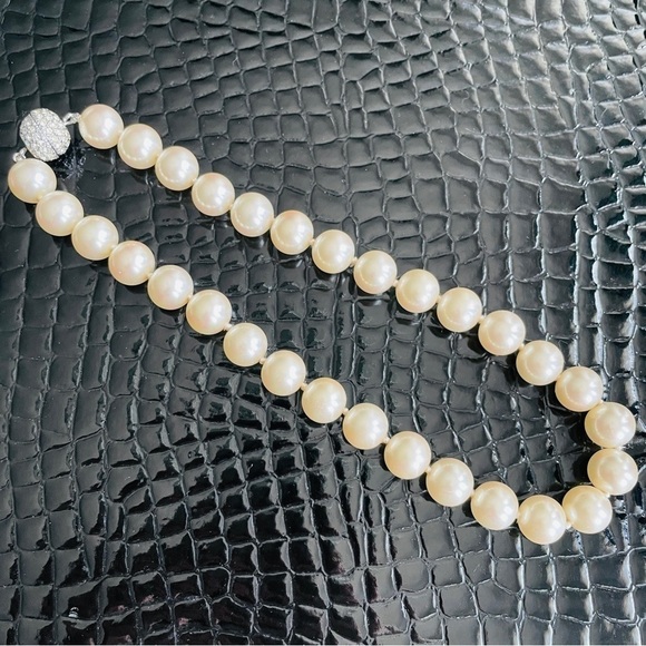 Vntg Art Deco Faux Pearl HighEnd Designer Necklace Crystal Rhinestone Ba… - Picture 4 of 7
